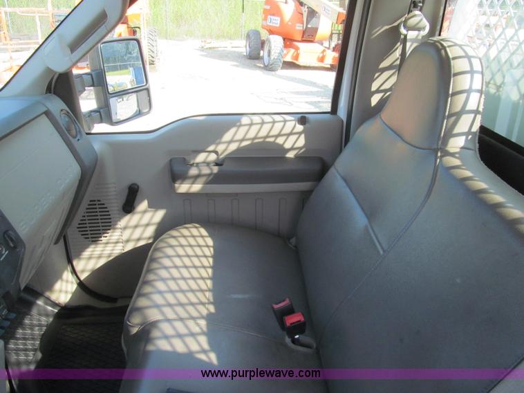 image for item H8870 2008 Ford F450 Super Duty XL service truck