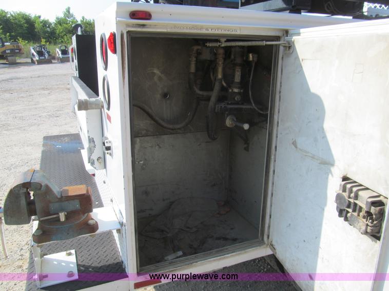 image for item H8870 2008 Ford F450 Super Duty XL service truck