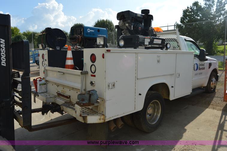 image for item I2997 2008 Ford F350 Super Duty XL service truck