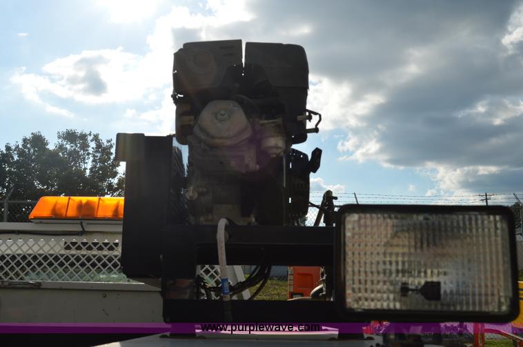 image for item I2997 2008 Ford F350 Super Duty XL service truck