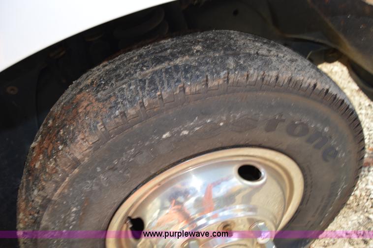 image for item I2997 2008 Ford F350 Super Duty XL service truck