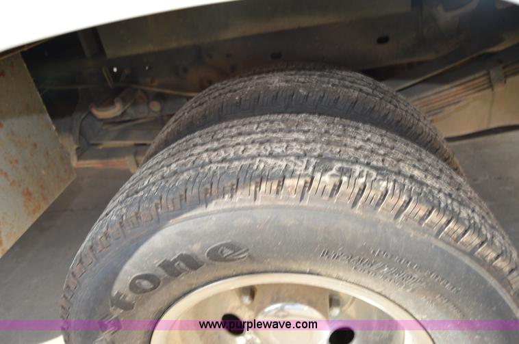 image for item I2997 2008 Ford F350 Super Duty XL service truck