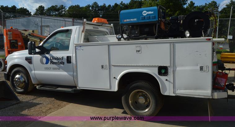 image for item I2997 2008 Ford F350 Super Duty XL service truck