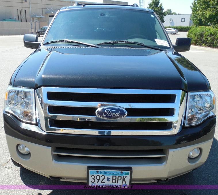 image for item I3382 2010 Ford Expedition King Ranch SUV
