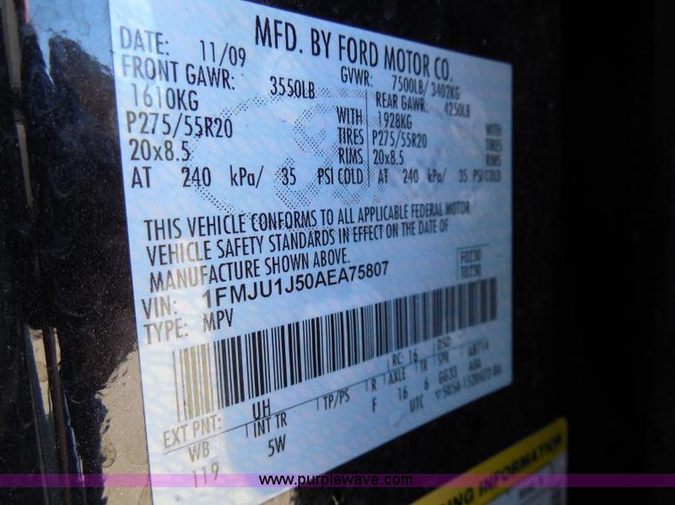 image for item I3382 2010 Ford Expedition King Ranch SUV