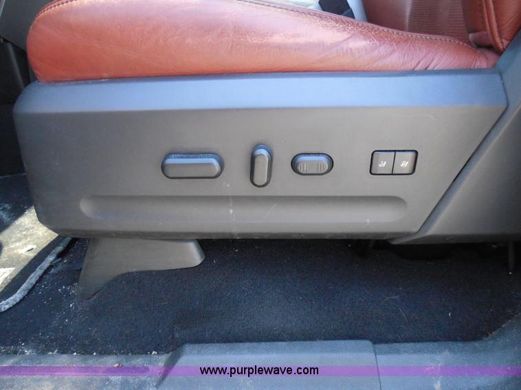 image for item I3382 2010 Ford Expedition King Ranch SUV