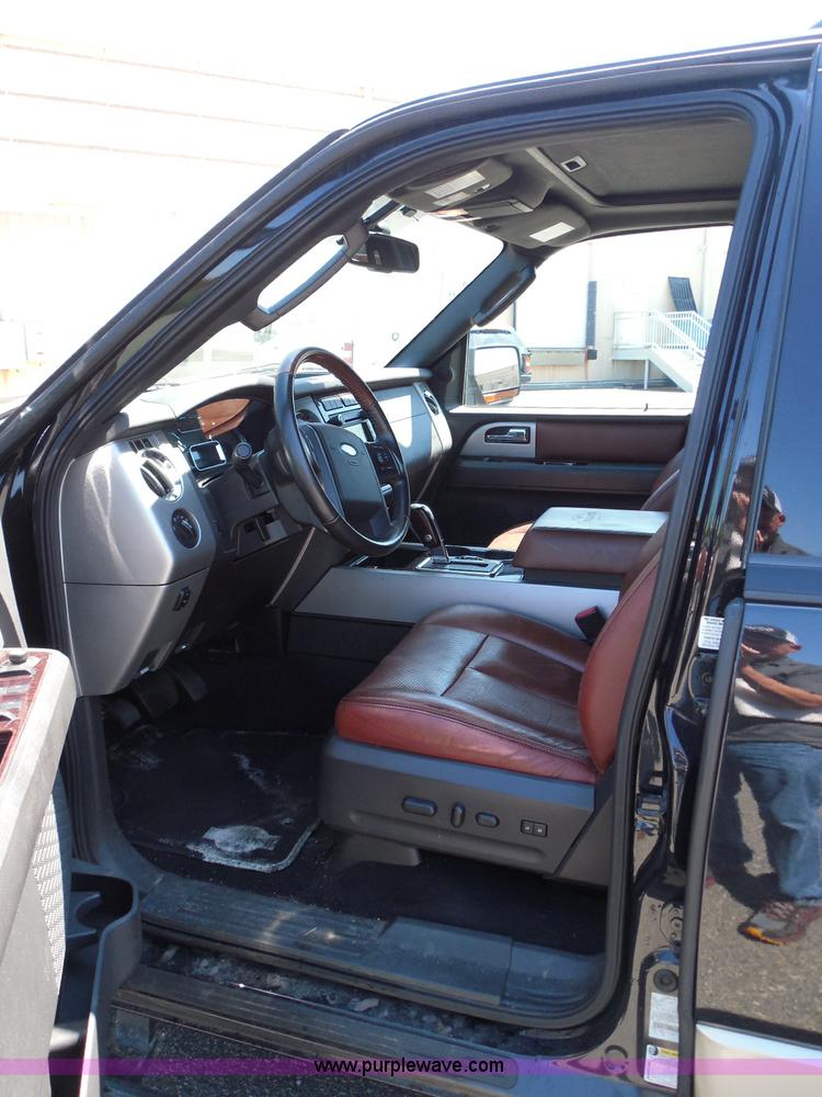 image for item I3382 2010 Ford Expedition King Ranch SUV