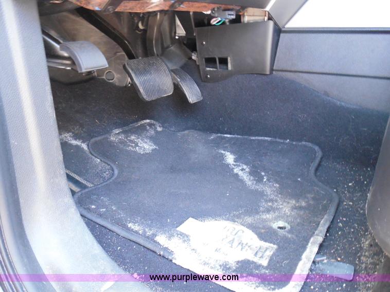 image for item I3382 2010 Ford Expedition King Ranch SUV