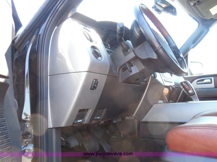 image for item I3382 2010 Ford Expedition King Ranch SUV