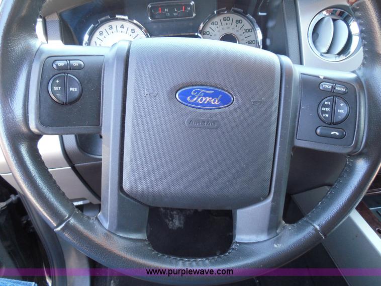 image for item I3382 2010 Ford Expedition King Ranch SUV
