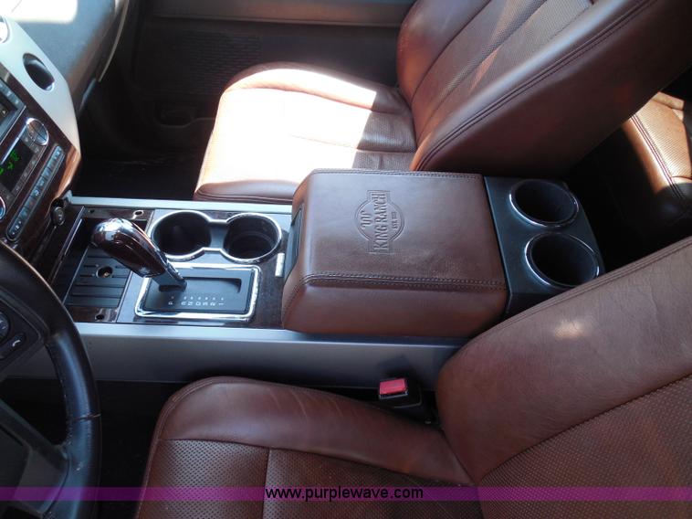 image for item I3382 2010 Ford Expedition King Ranch SUV