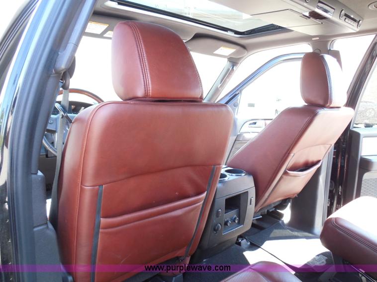 image for item I3382 2010 Ford Expedition King Ranch SUV