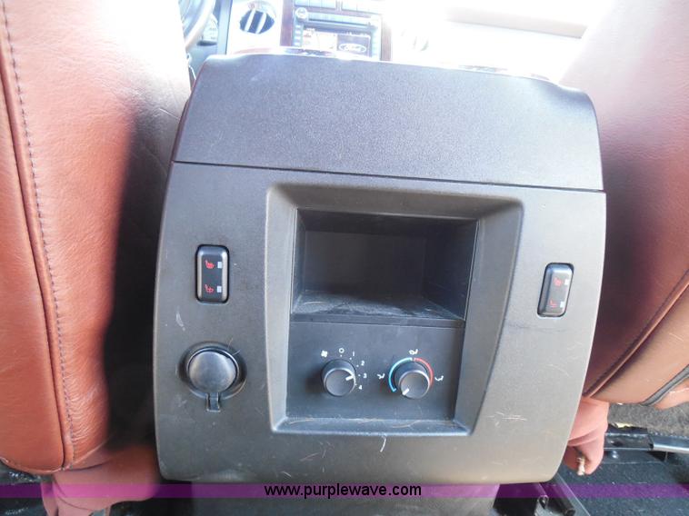 image for item I3382 2010 Ford Expedition King Ranch SUV