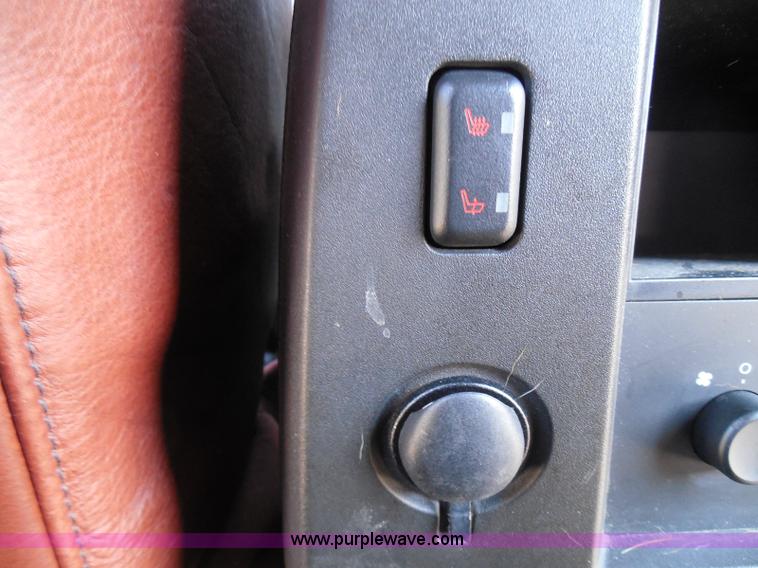 image for item I3382 2010 Ford Expedition King Ranch SUV