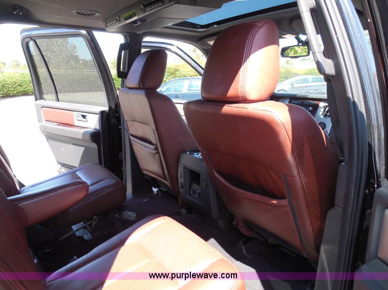 image for item I3382 2010 Ford Expedition King Ranch SUV