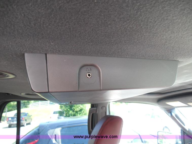 image for item I3382 2010 Ford Expedition King Ranch SUV