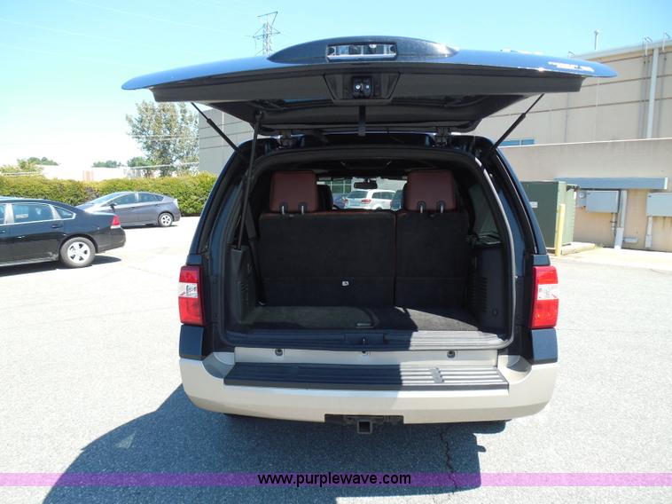 image for item I3382 2010 Ford Expedition King Ranch SUV