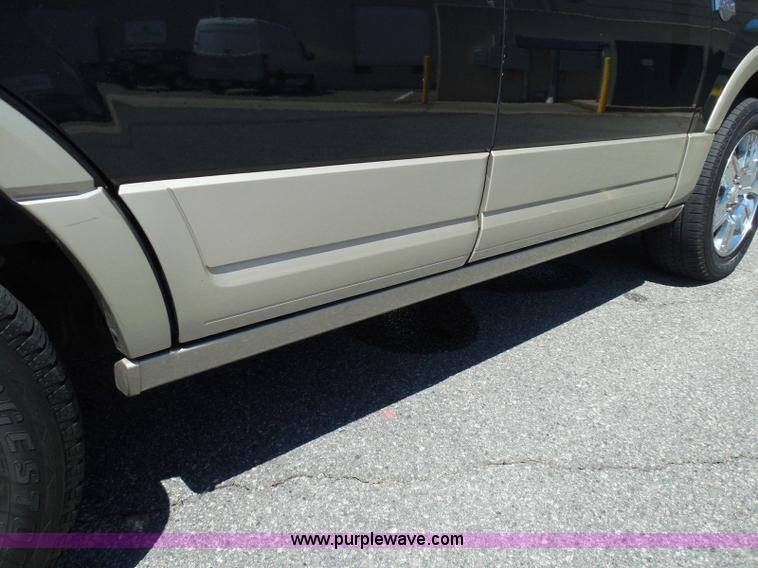 image for item I3382 2010 Ford Expedition King Ranch SUV