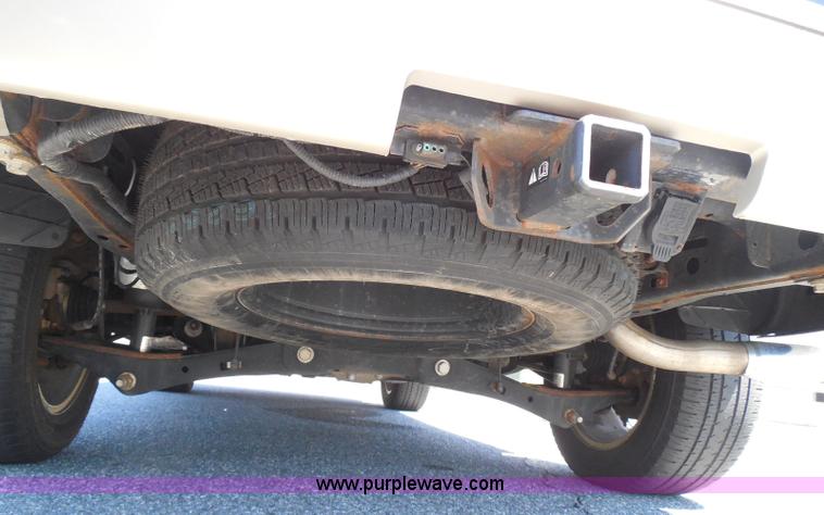 image for item I3382 2010 Ford Expedition King Ranch SUV