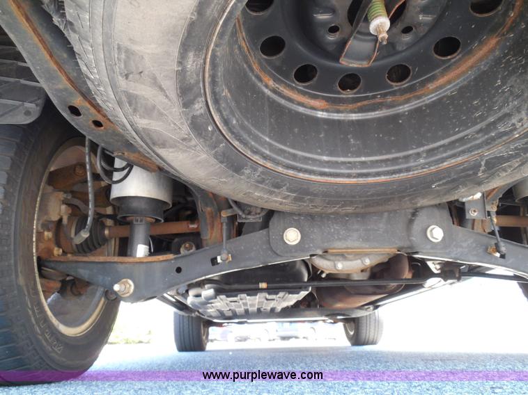 image for item I3382 2010 Ford Expedition King Ranch SUV