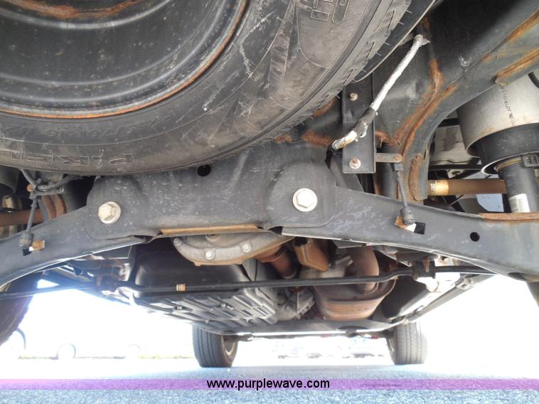 image for item I3382 2010 Ford Expedition King Ranch SUV