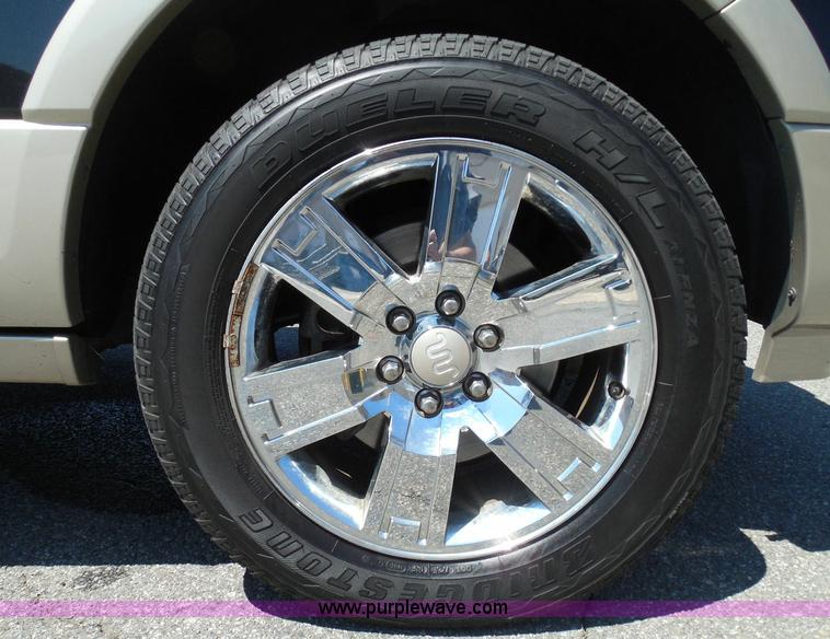 image for item I3382 2010 Ford Expedition King Ranch SUV