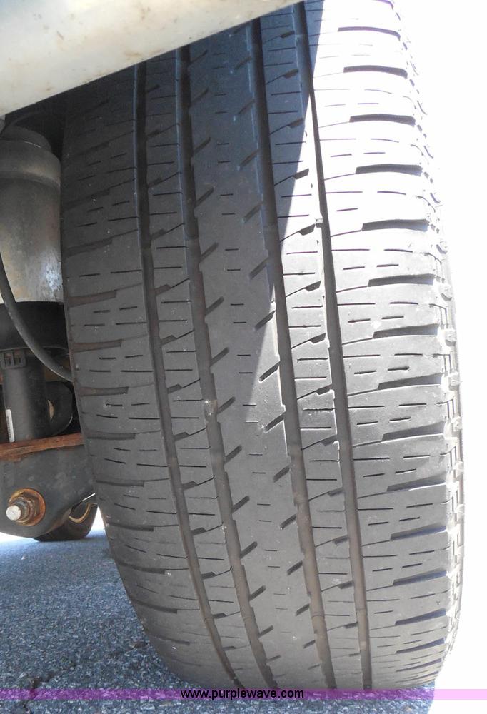 image for item I3382 2010 Ford Expedition King Ranch SUV