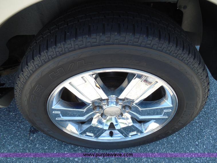 image for item I3382 2010 Ford Expedition King Ranch SUV