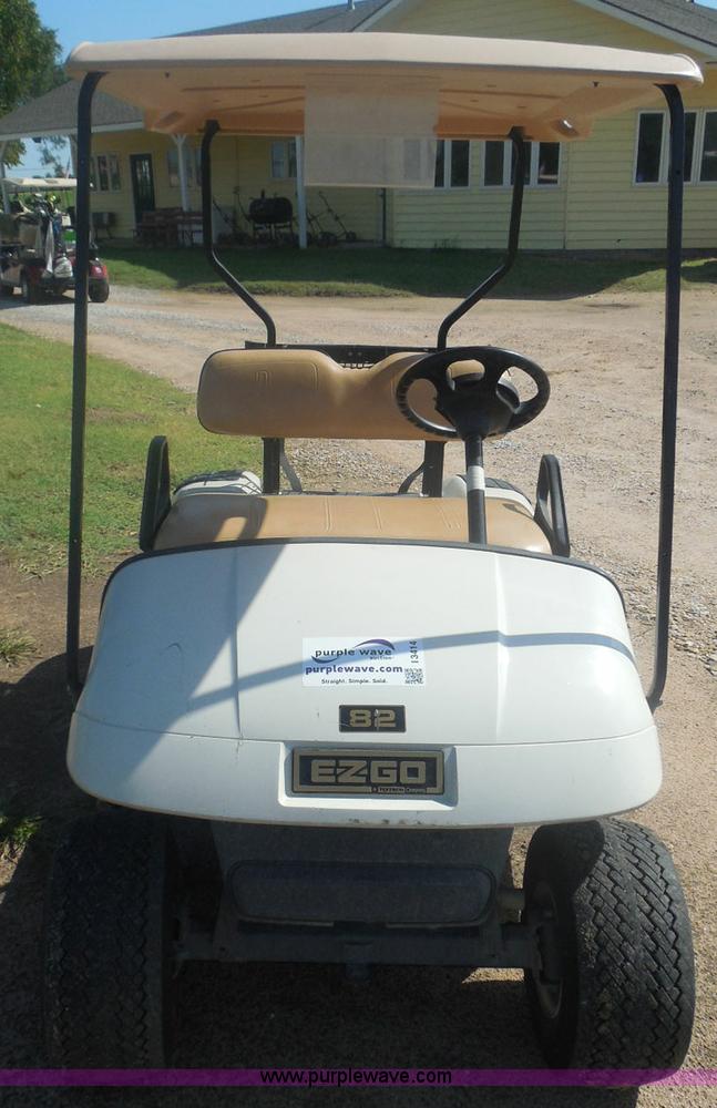 image for item I3414 2004 Ez-go electric golf cart