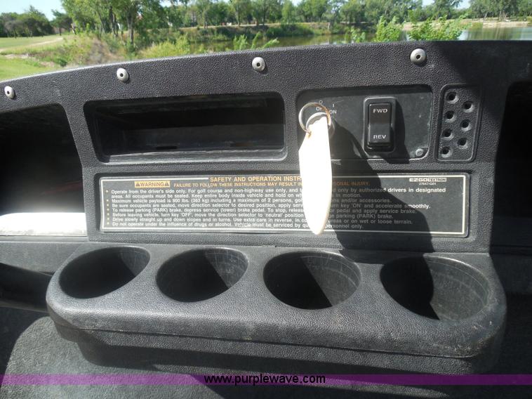 image for item I3414 2004 Ez-go electric golf cart