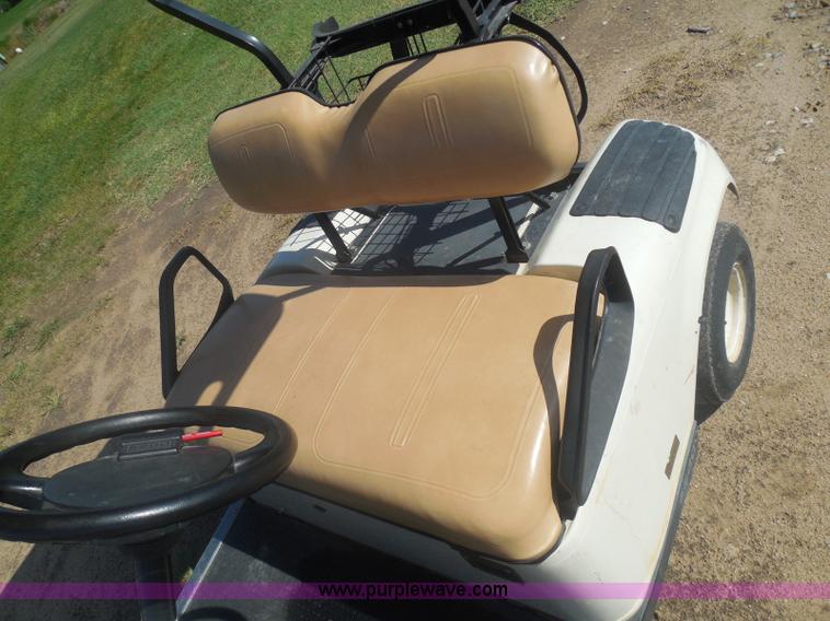 image for item I3414 2004 Ez-go electric golf cart