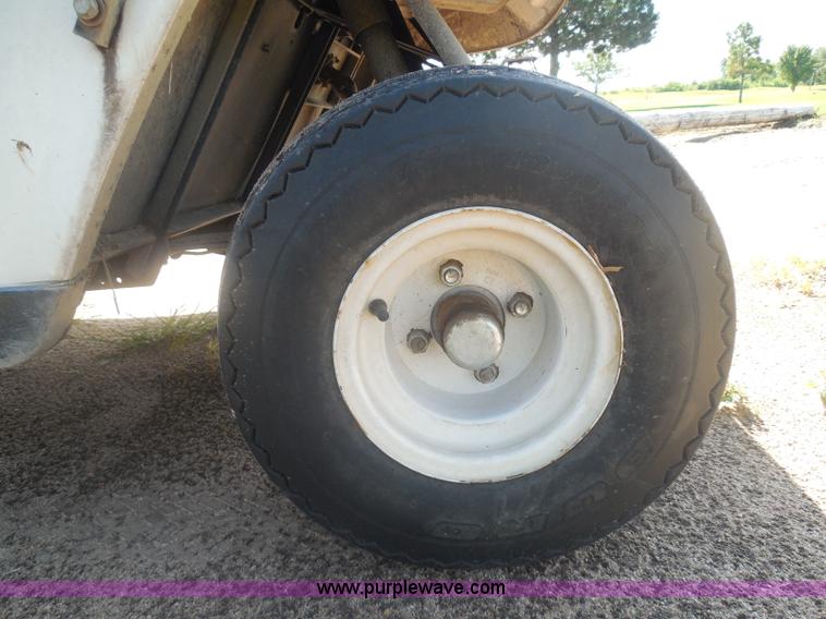 image for item I3414 2004 Ez-go electric golf cart