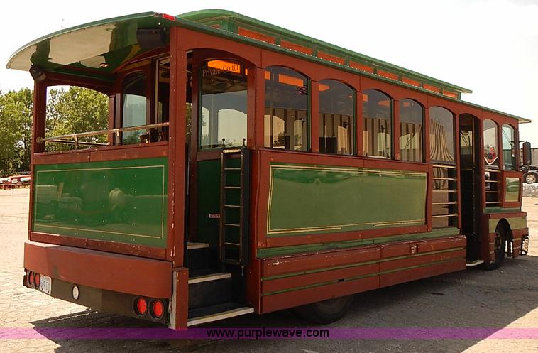 image for item I3530 1984 Chance Coach trolly car