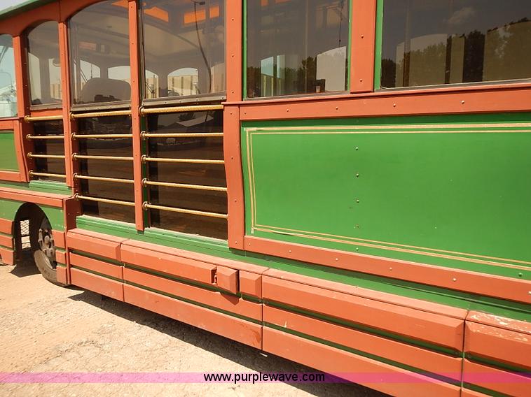 image for item I3530 1984 Chance Coach trolly car