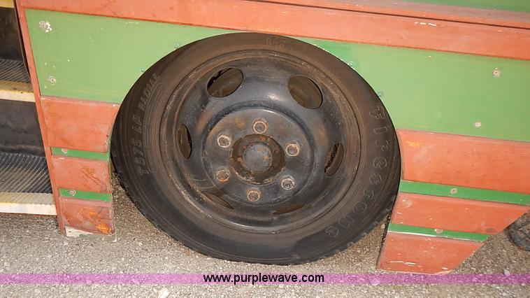 image for item I3530 1984 Chance Coach trolly car