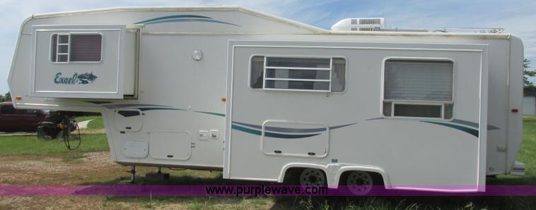 image for item I6163 1998 Peterson Excel fifth wheel camper