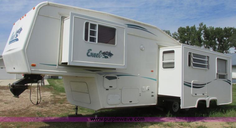 image for item I6163 1998 Peterson Excel fifth wheel camper