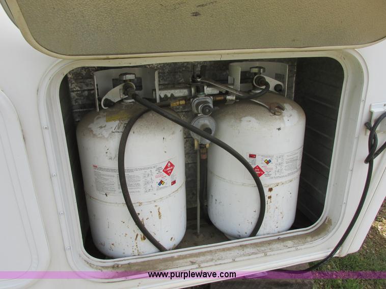 image for item I6163 1998 Peterson Excel fifth wheel camper