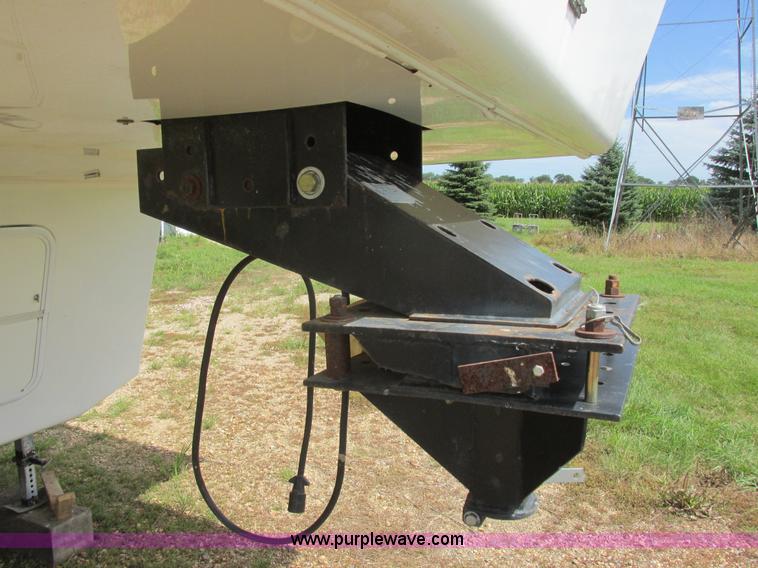 image for item I6163 1998 Peterson Excel fifth wheel camper