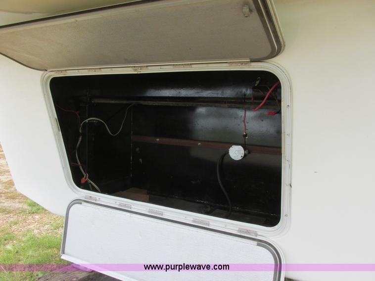 image for item I6163 1998 Peterson Excel fifth wheel camper