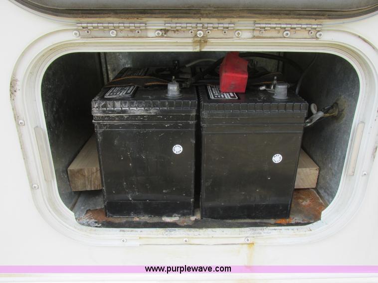 image for item I6163 1998 Peterson Excel fifth wheel camper