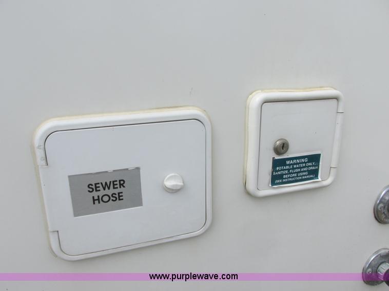 image for item I6163 1998 Peterson Excel fifth wheel camper