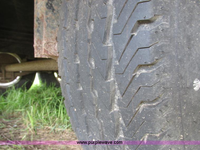 image for item I6163 1998 Peterson Excel fifth wheel camper