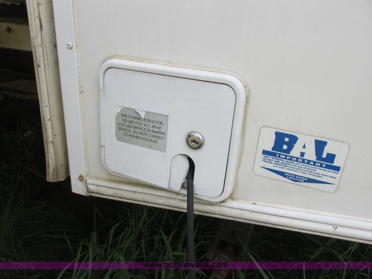 image for item I6163 1998 Peterson Excel fifth wheel camper