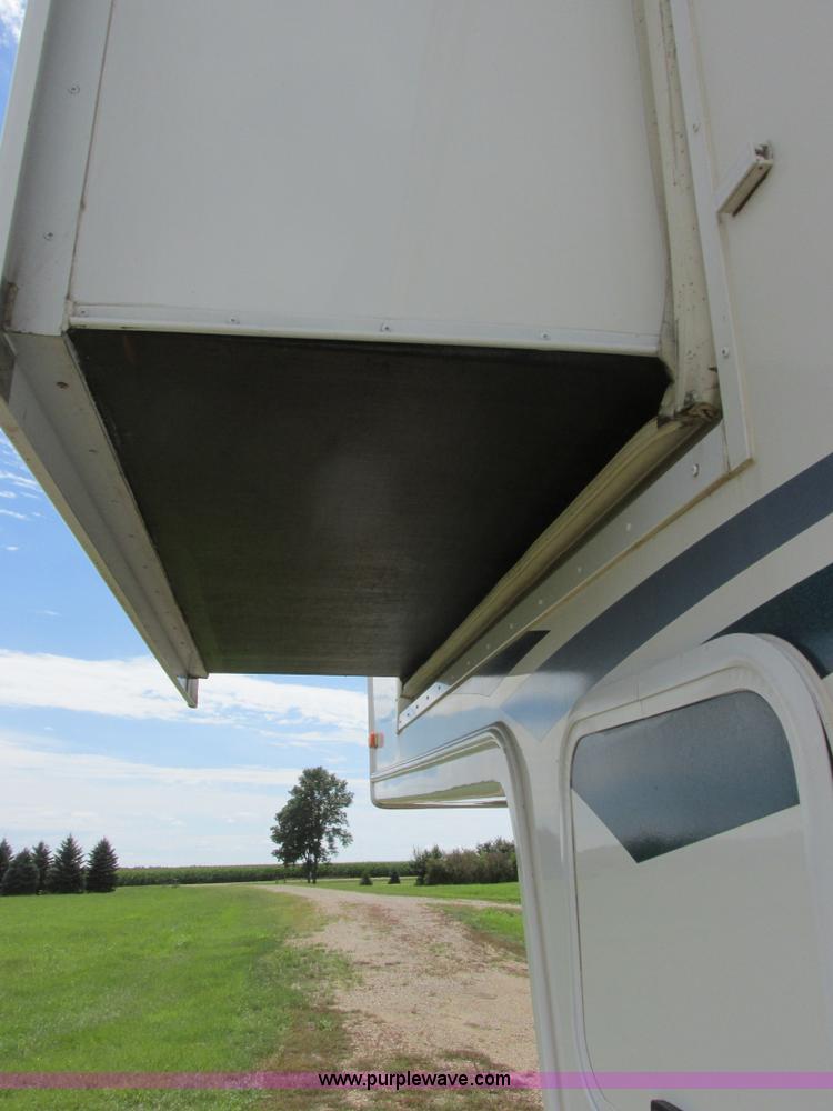 image for item I6163 1998 Peterson Excel fifth wheel camper