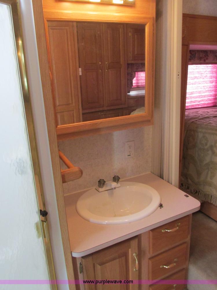 image for item I6163 1998 Peterson Excel fifth wheel camper