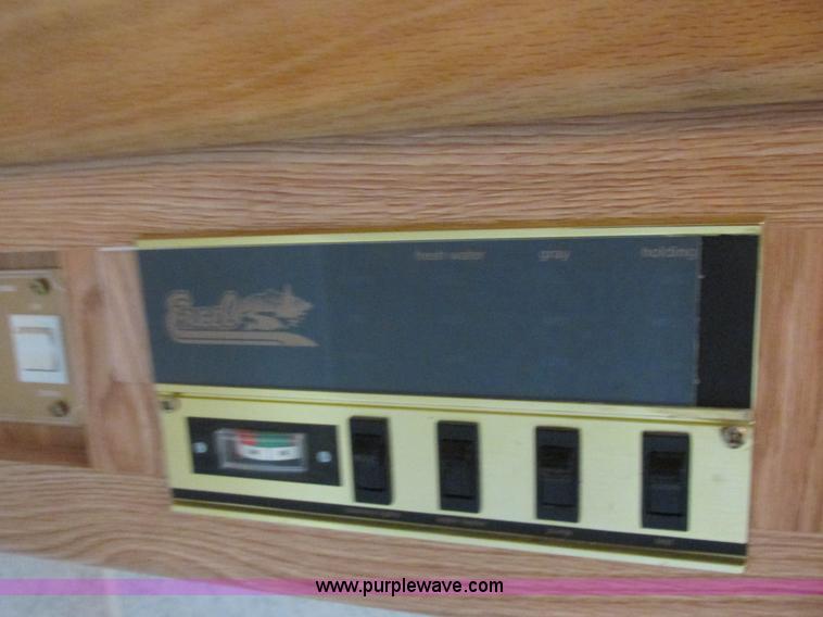 image for item I6163 1998 Peterson Excel fifth wheel camper