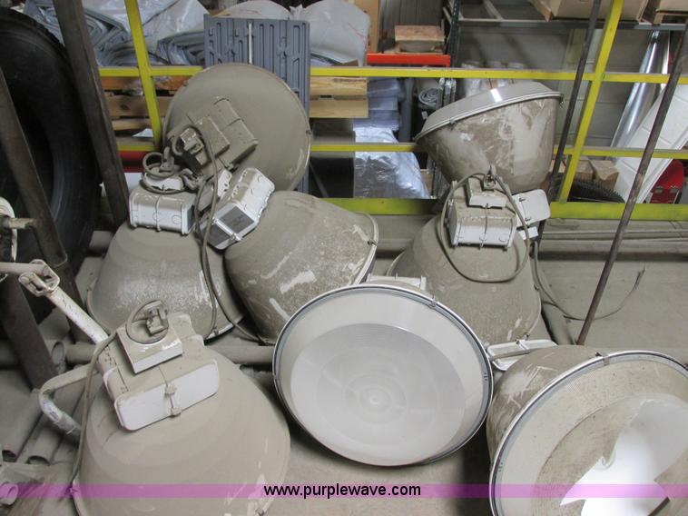 image for item I6175 (13) Lithonia Lighting shop lights