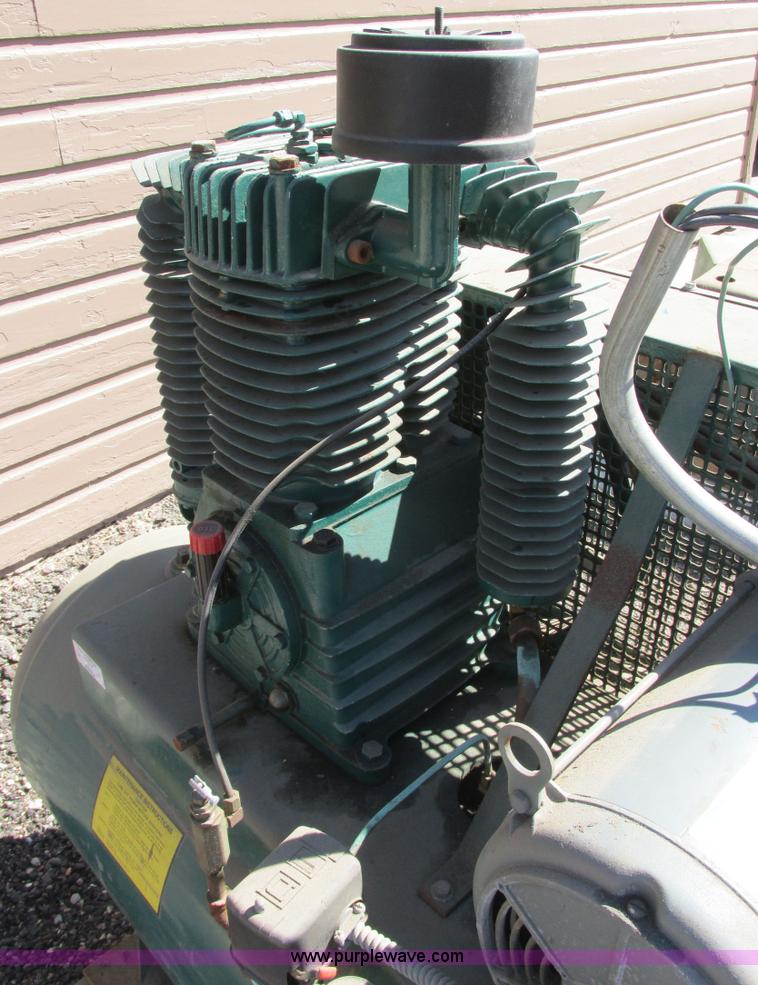 image for item I6181 Rol-air air compressor