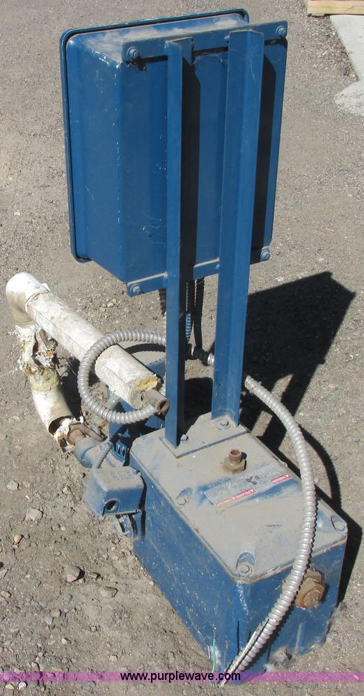 image for item I6184 Skidmore condensation pump